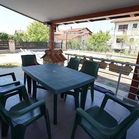 بيت للعطل Kuca Za Odmor Dunja