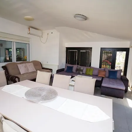 Kuca Za Odmor Dunja * كلادوفو