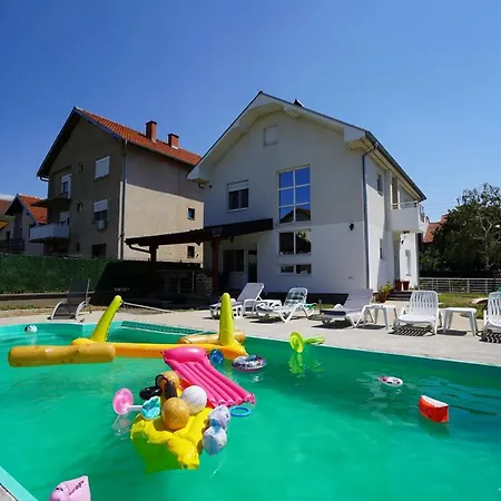 Kuca Za Odmor Dunja Dom wakacyjny Kladovo