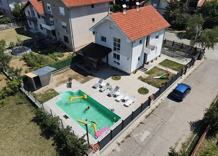 بيت للعطل Kuca Za Odmor Dunja