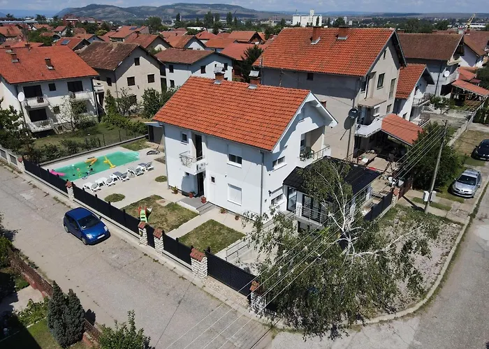 Kuca Za Odmor Dunja * كلادوفو