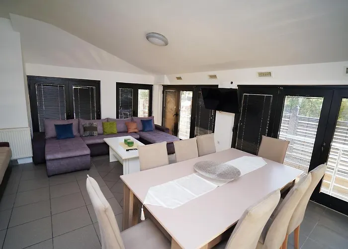 Kuca Za Odmor Dunja بيت للعطل