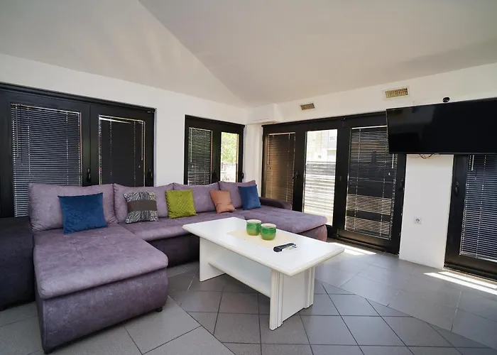 Kuca Za Odmor Dunja كلادوفو